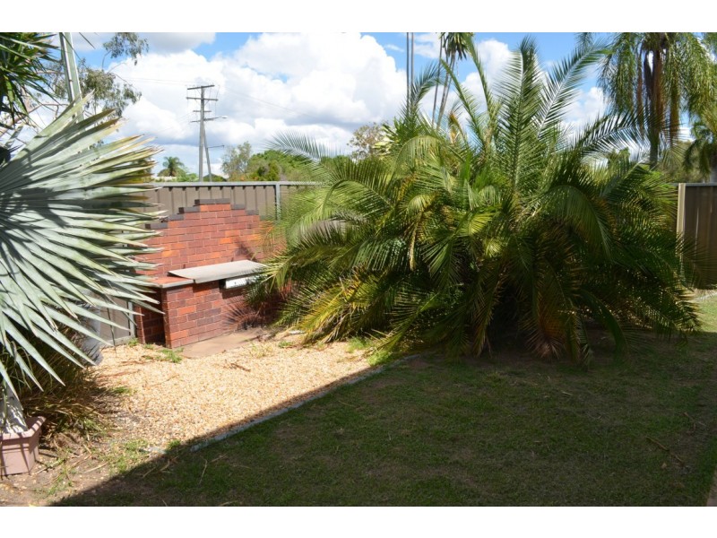 12 Burns Street, Emerald QLD 4720