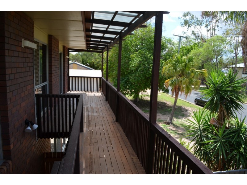 12 Burns Street, Emerald QLD 4720