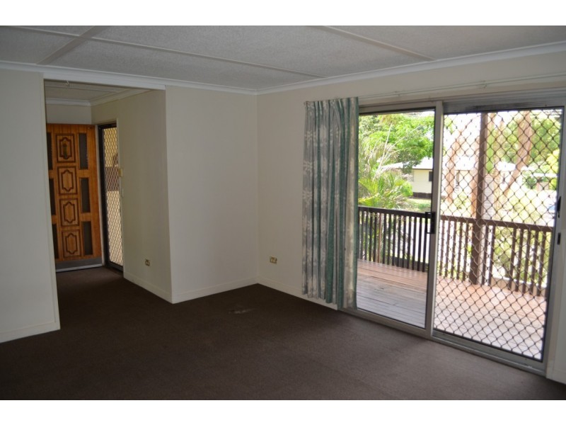 12 Burns Street, Emerald QLD 4720
