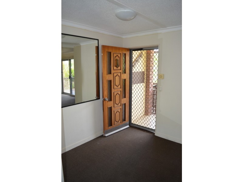 12 Burns Street, Emerald QLD 4720