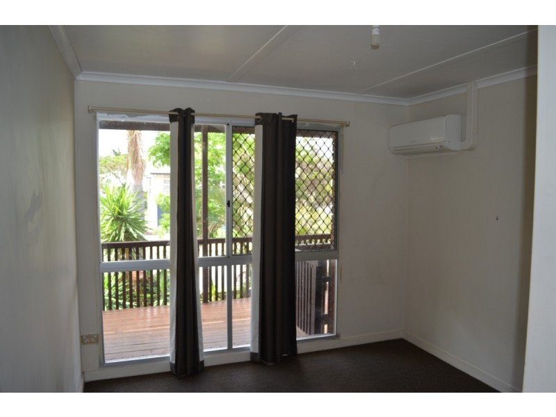 12 Burns Street, Emerald QLD 4720