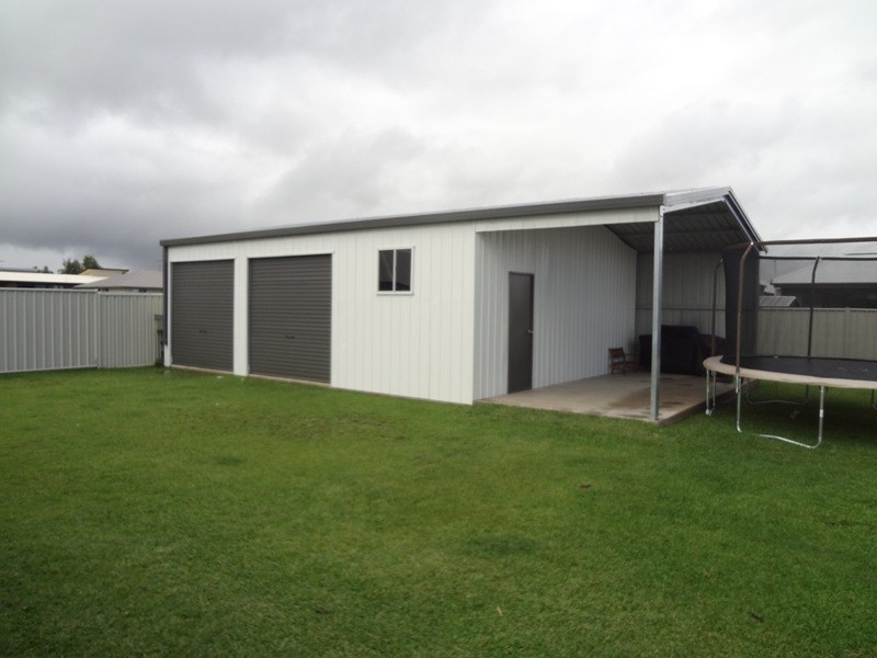 52 Mayfair Drive, Emerald QLD 4720