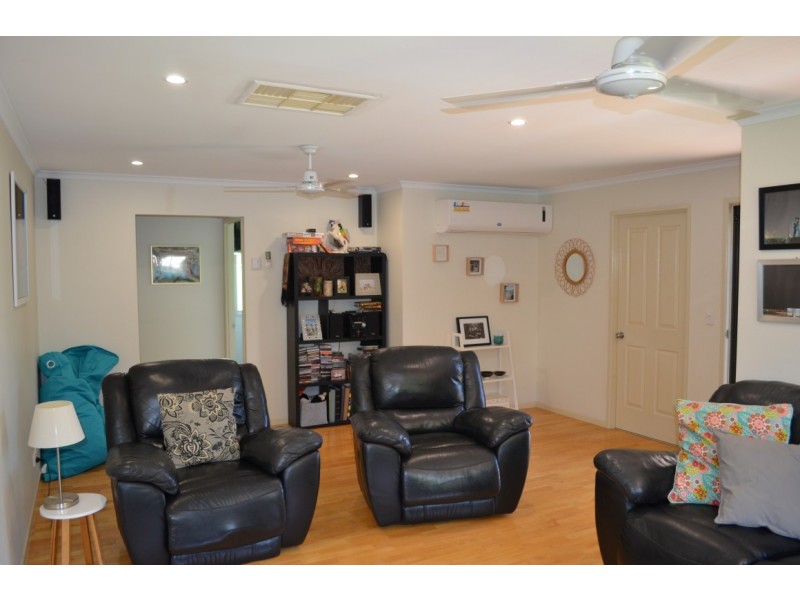 2 Gray Street, Emerald QLD 4720