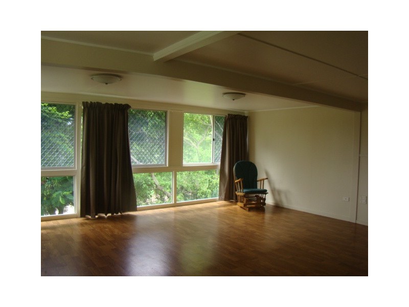 86  Church Lane, Emerald QLD 4720