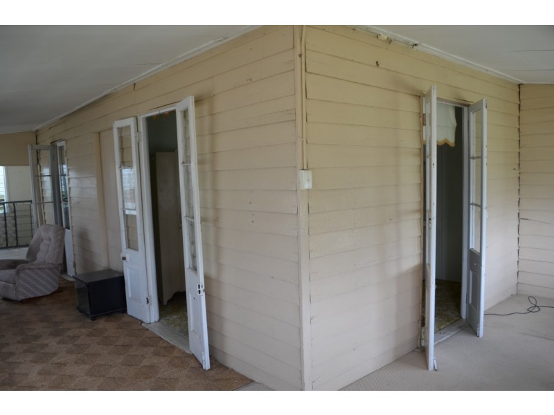 41 Theresa Street, Emerald QLD 4720