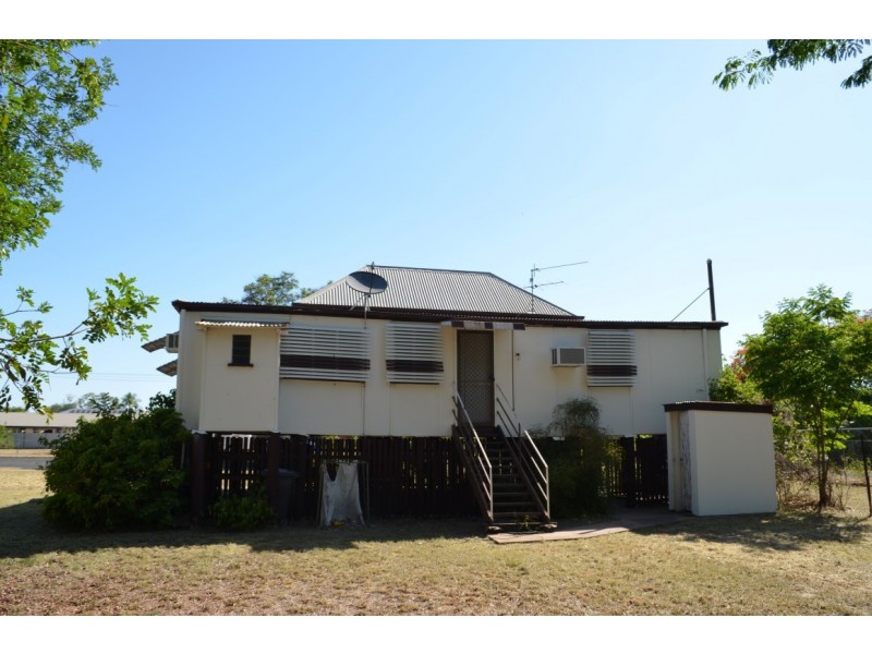 41 Theresa Street, Emerald QLD 4720