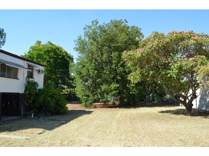 41 Theresa Street, Emerald QLD 4720