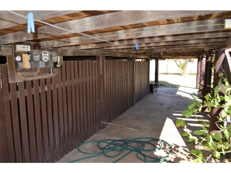 41 Theresa Street, Emerald QLD 4720