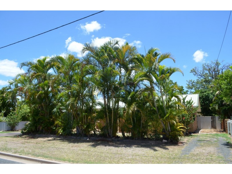 13 Eubar Place, Emerald QLD 4720