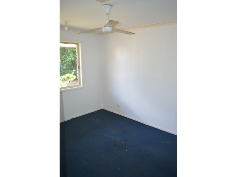 13 Eubar Place, Emerald QLD 4720