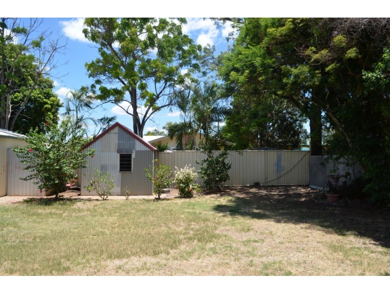 13 Eubar Place, Emerald QLD 4720