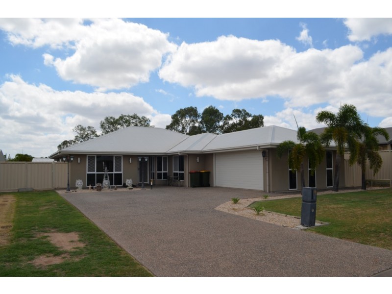 9 Moriarty Street, Emerald QLD 4720