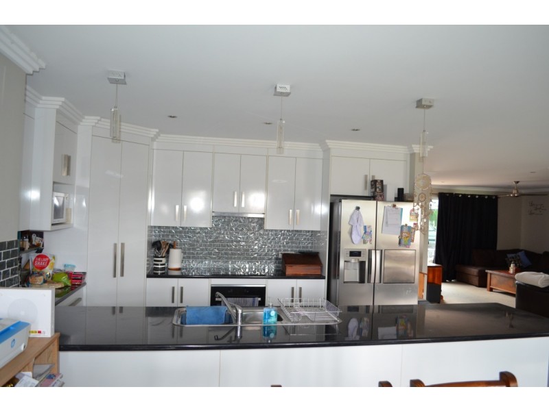 9 Moriarty Street, Emerald QLD 4720