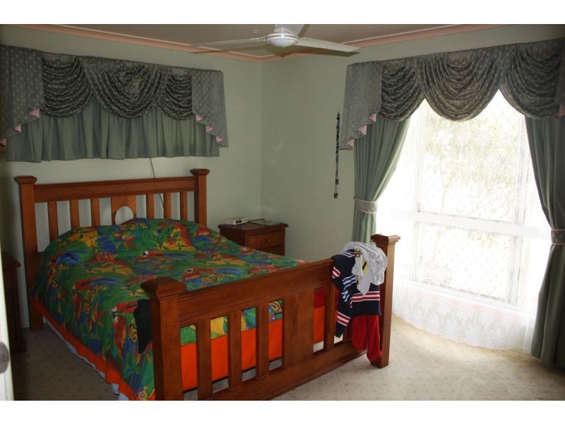 66 Gray Street, Emerald QLD 4720