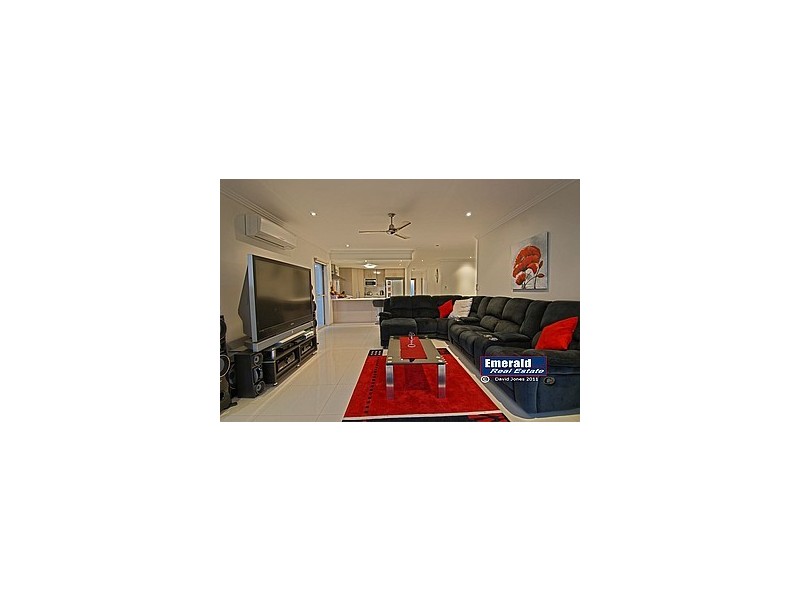 26B Brokenwood Street, Emerald QLD 4720