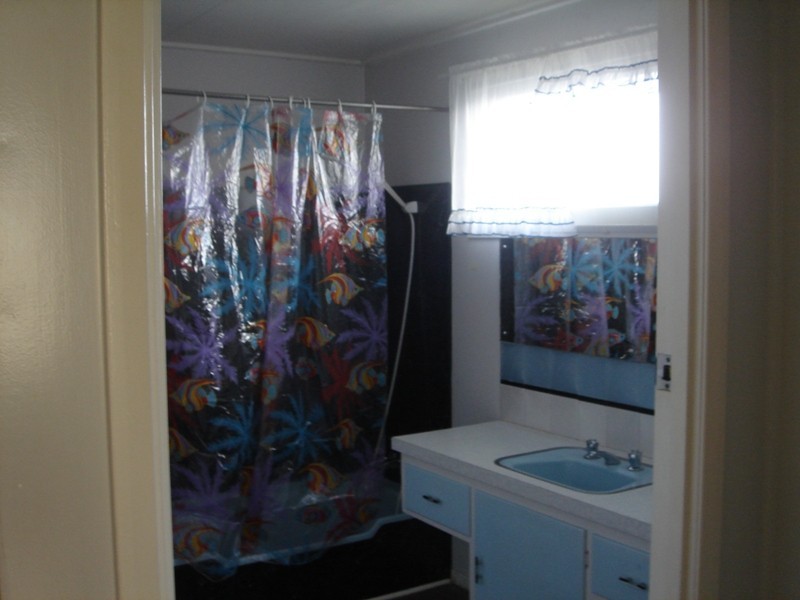 33 Esmond Street, Emerald QLD 4720