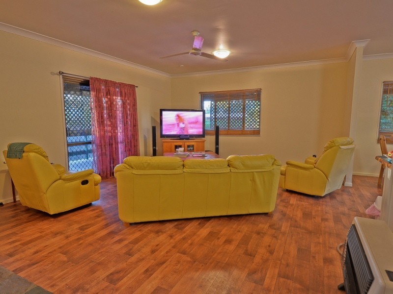 18 Morse Street, Emerald QLD 4720