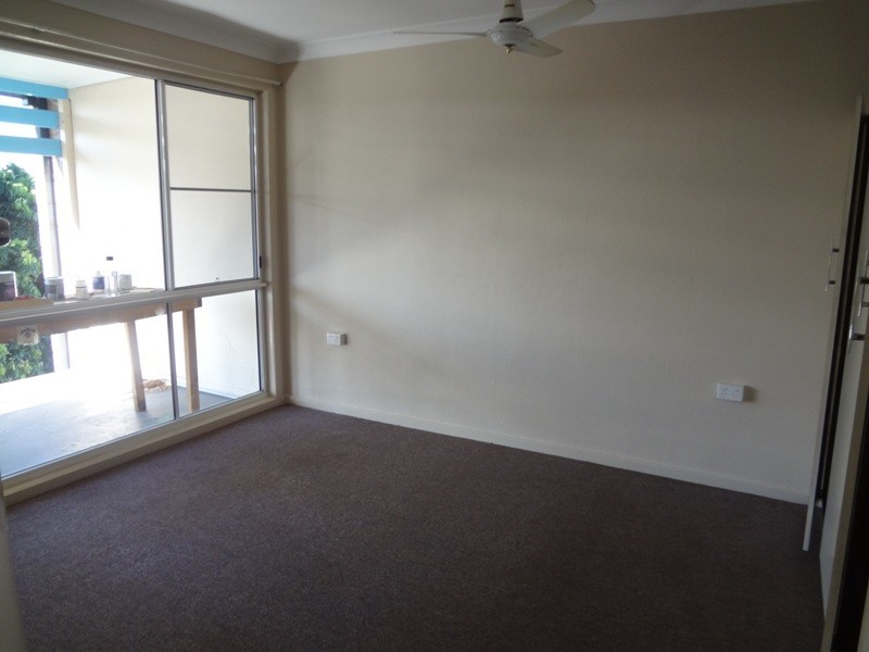 2 Dunning Lane, Emerald QLD 4720