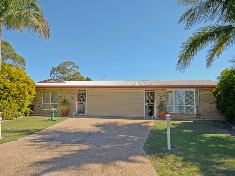 11 Edgewood Drive, Emerald QLD 4720