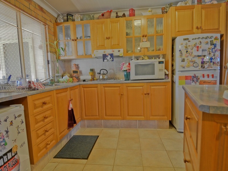 11 Edgewood Drive, Emerald QLD 4720