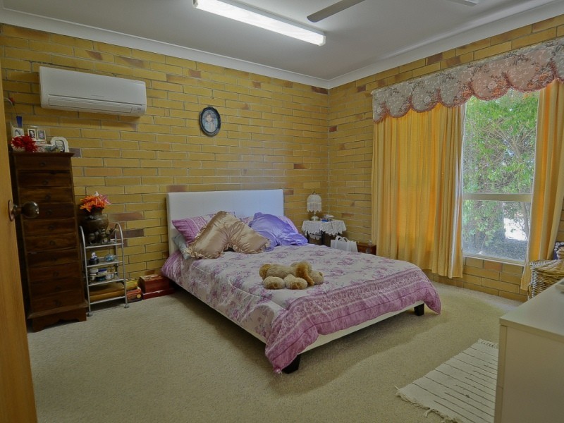 11 Edgewood Drive, Emerald QLD 4720