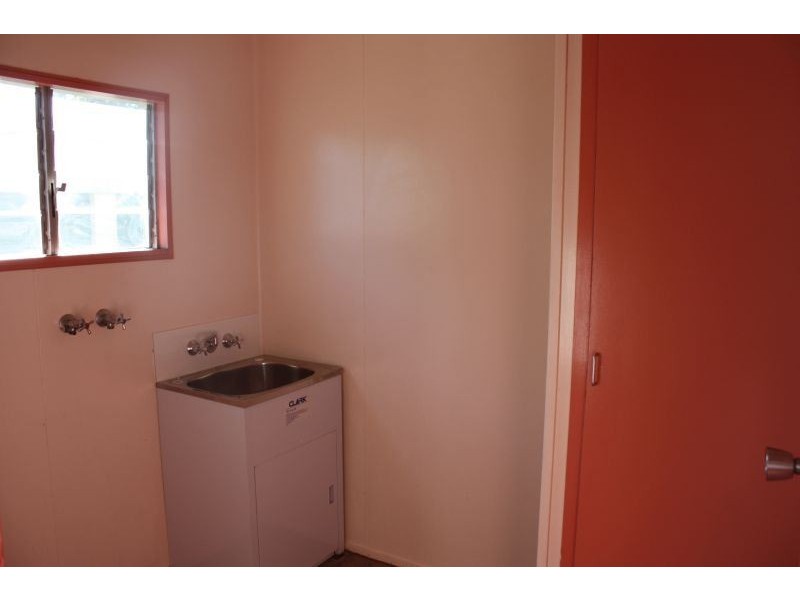 48 Gray Street, Emerald QLD 4720