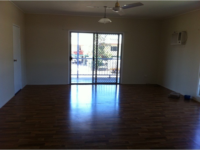 4 McLean Street, Capella QLD 4723