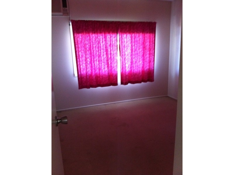 4 McLean Street, Capella QLD 4723