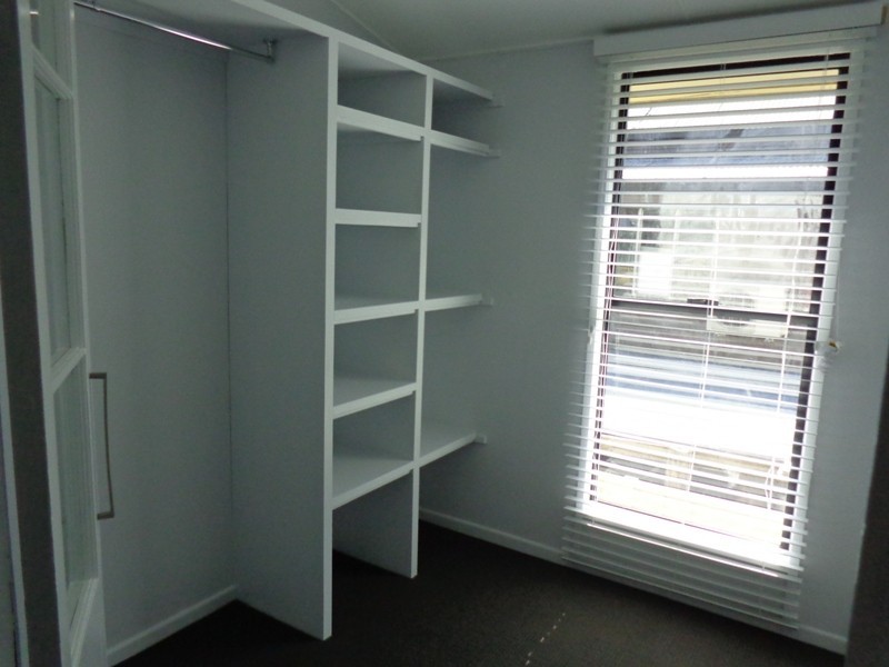 3B Robert St, Emerald QLD 4720