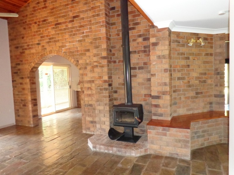 7 Egan St, Emerald QLD 4720