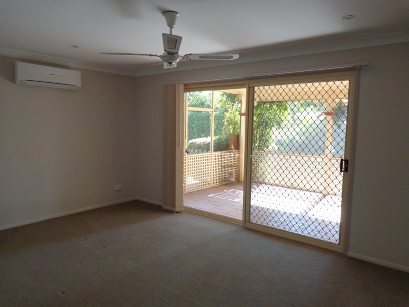 7 Egan St, Emerald QLD 4720