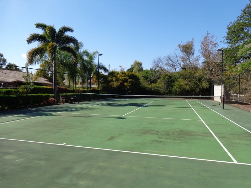 7 Egan St, Emerald QLD 4720