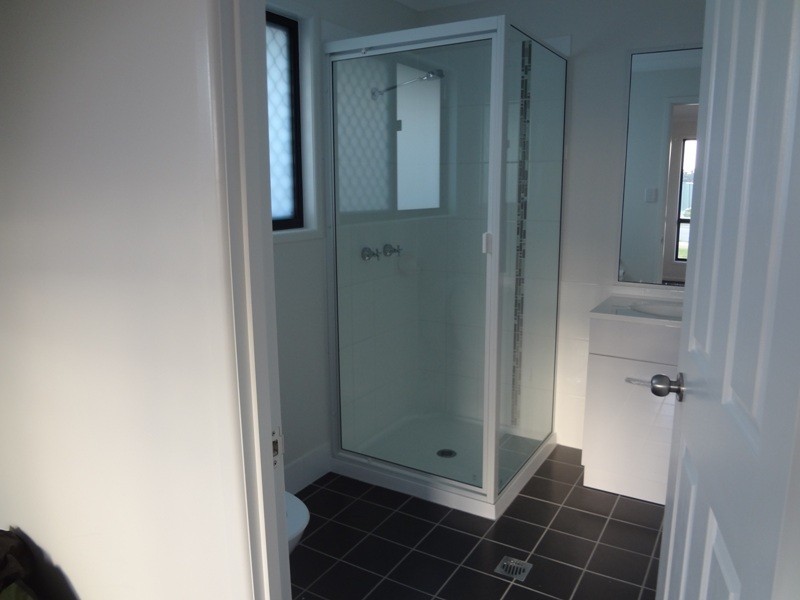 1/1 Easton, Emerald QLD 4720