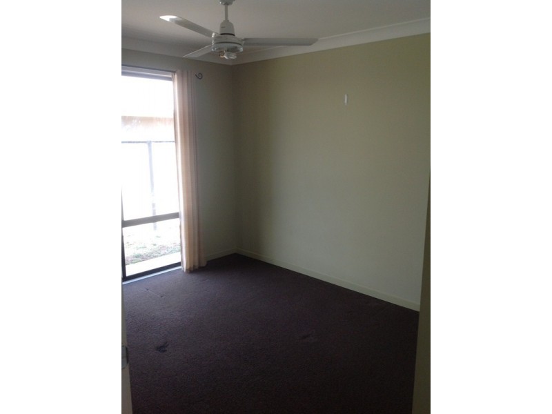 38 Mayfair Street, Emerald QLD 4720