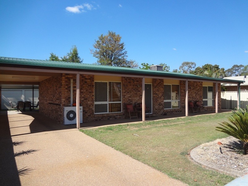 70 Grey St, Emerald QLD 4720