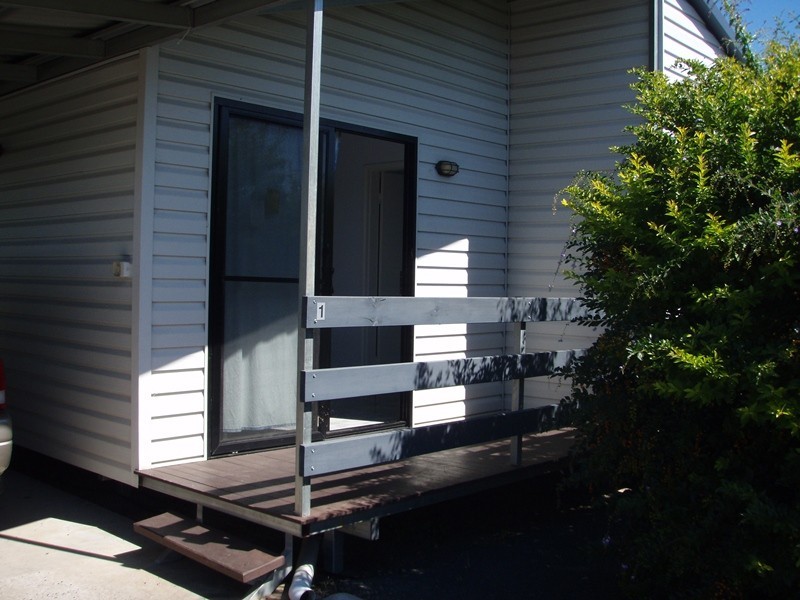 1/24 Conran Street, Capella QLD 4723