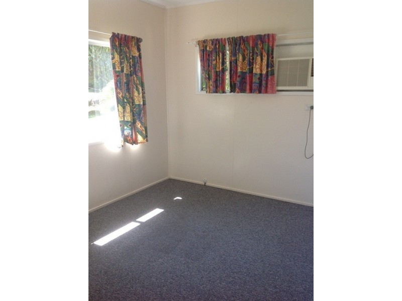 123 Harris Street, Emerald QLD 4720