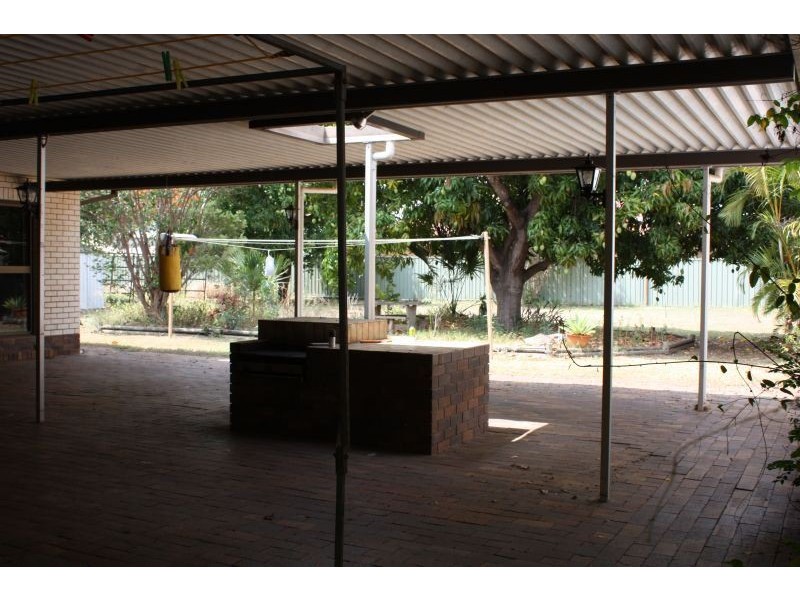 14 Theresa Street, Emerald QLD 4720