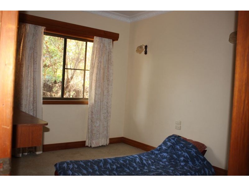 14 Theresa Street, Emerald QLD 4720