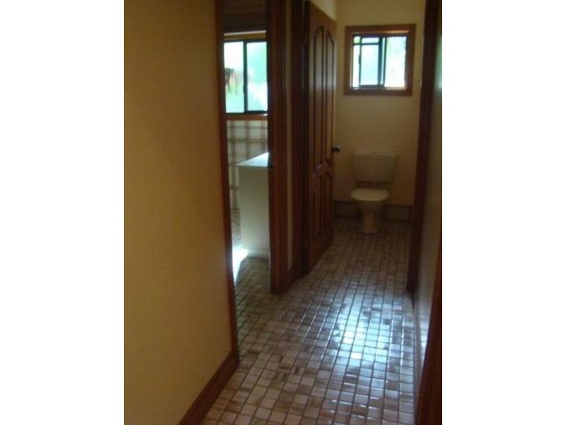 14 Theresa Street, Emerald QLD 4720