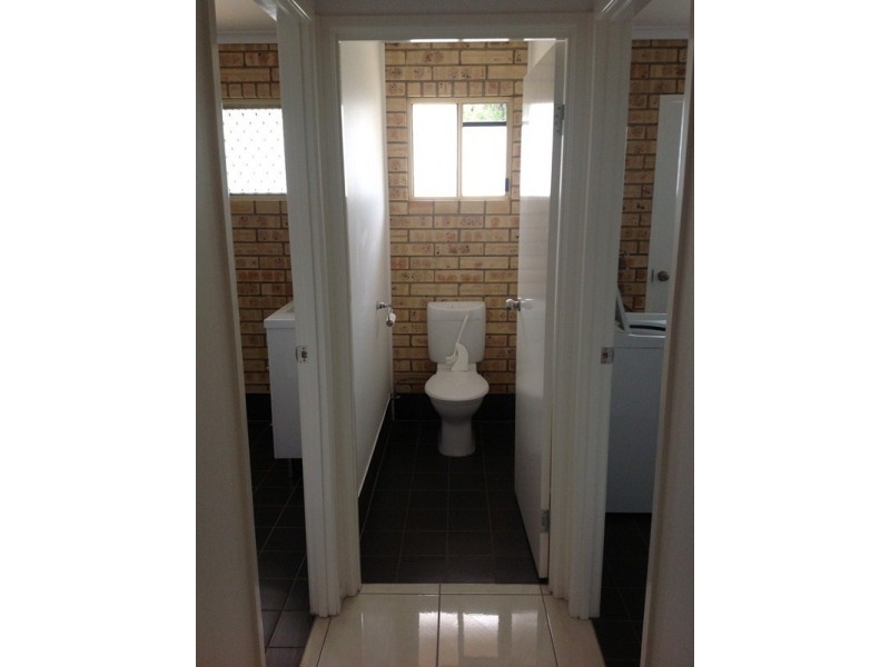 1/25 Baker Street, Emerald QLD 4720