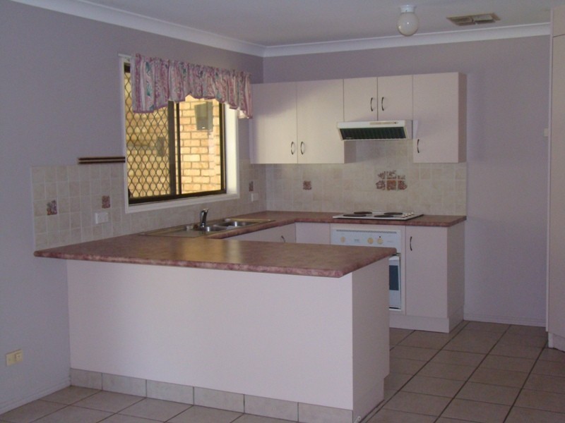 3 Crystal Court, Emerald QLD 4720