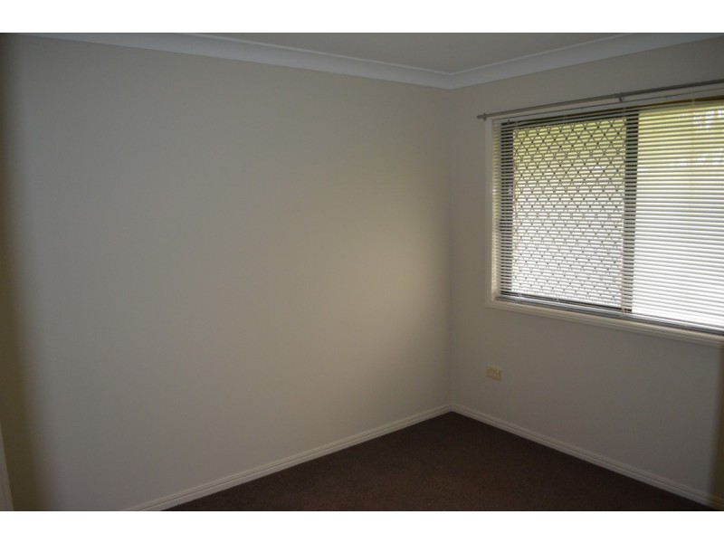 3 Crystal Court, Emerald QLD 4720