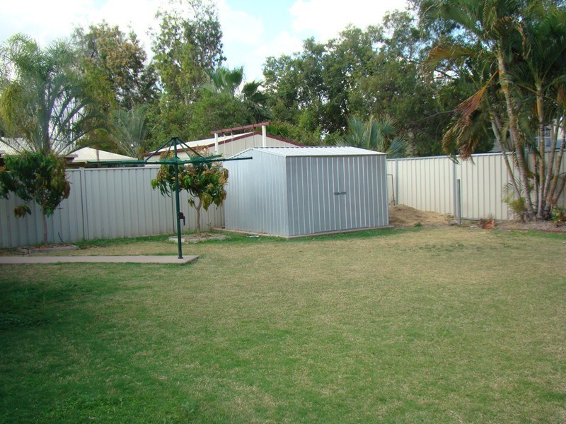 3 Crystal Court, Emerald QLD 4720