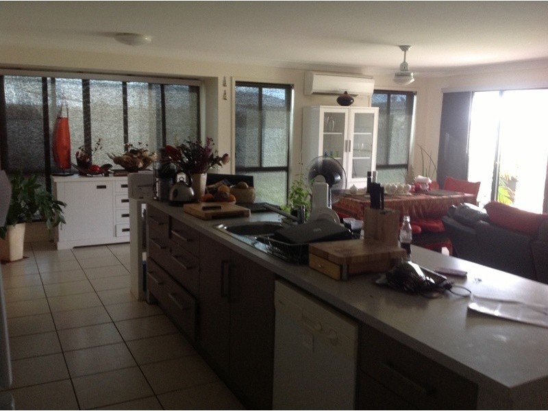 34 Mayfair Dr, Emerald QLD 4720