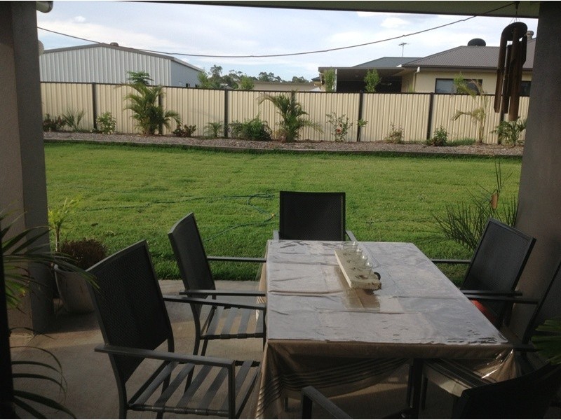 34 Mayfair Dr, Emerald QLD 4720