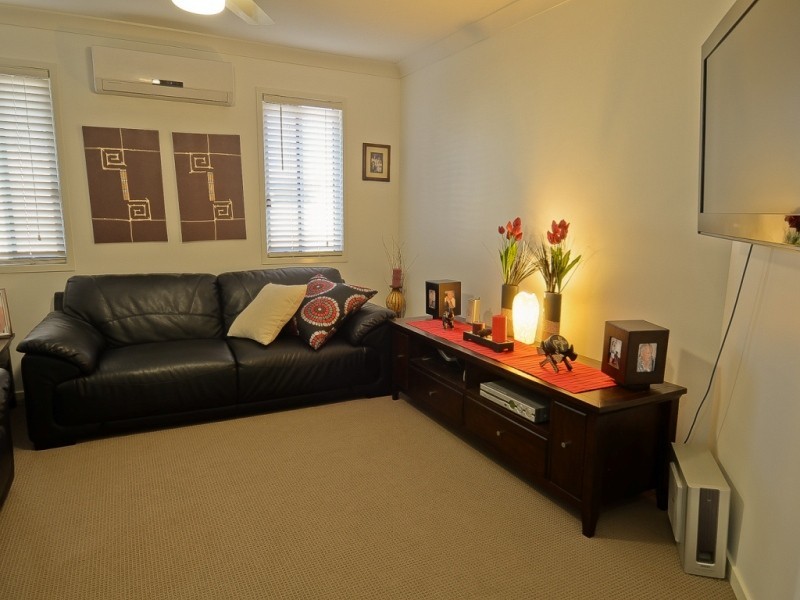 30 Newman Dr, Emerald QLD 4720