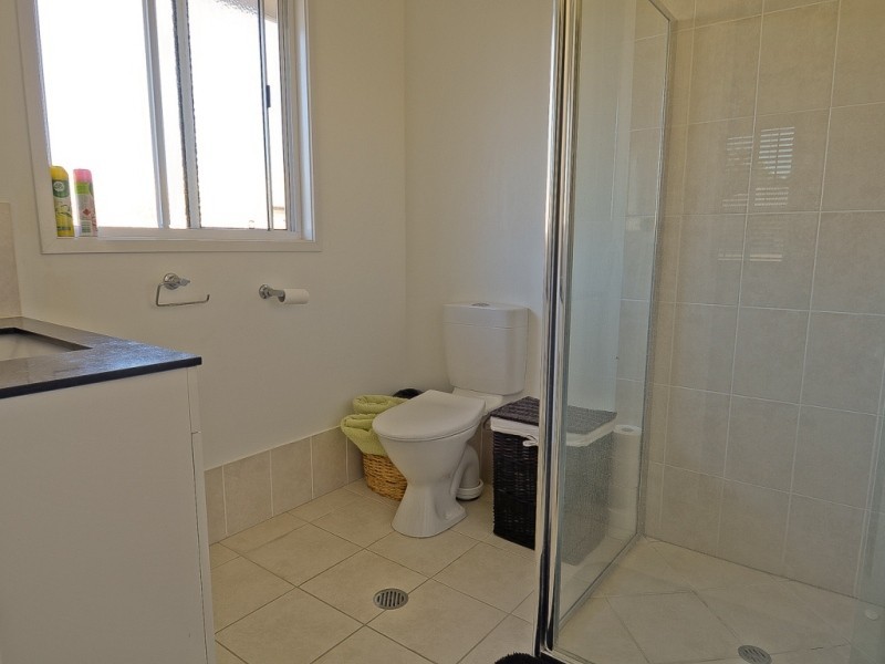 30 Newman Dr, Emerald QLD 4720