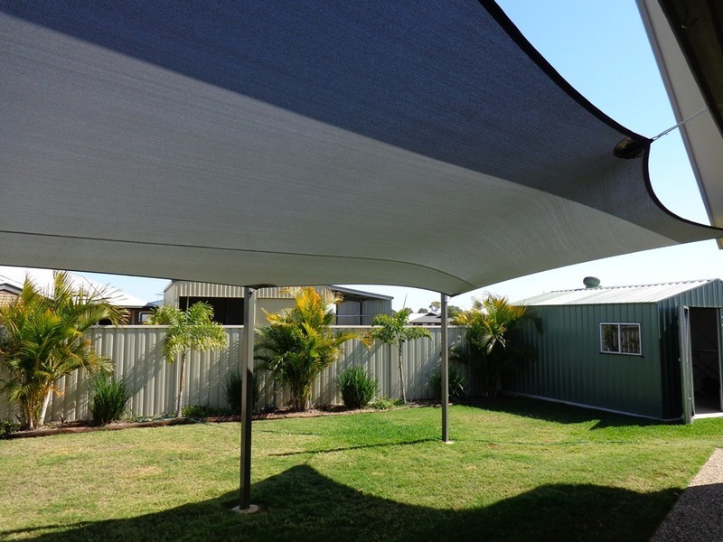 11b Brokenwood St, Emerald QLD 4720