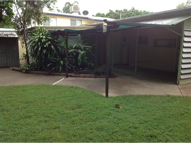 21 Dundas Street, Emerald QLD 4720